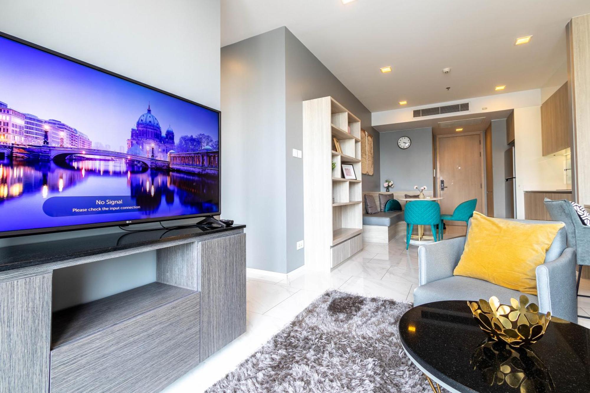 Hyde Sukhumvit 11 Branded Suites Бангкок Екстер'єр фото