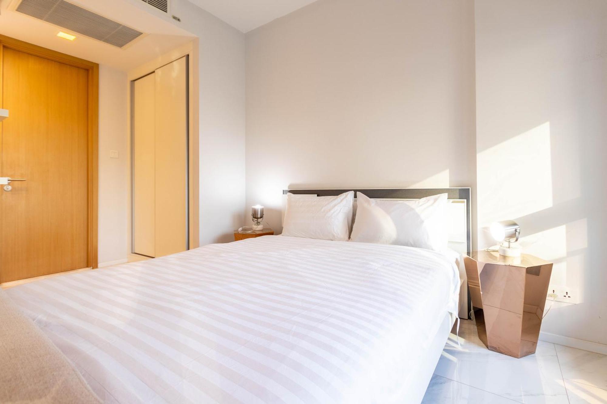 Hyde Sukhumvit 11 Branded Suites Бангкок Екстер'єр фото